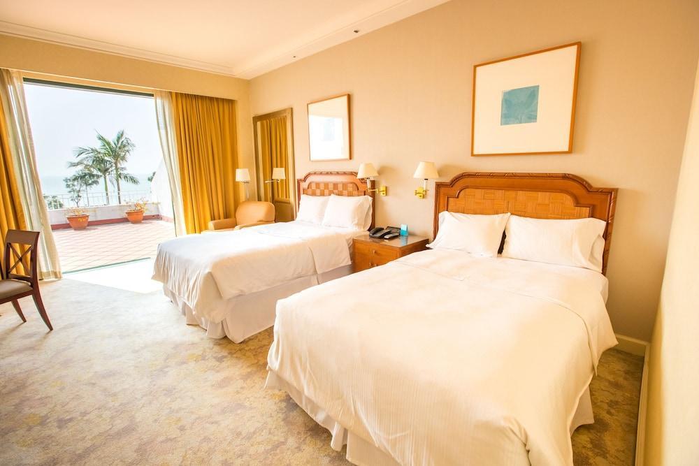 Grand Coloane Resort Macao Eksteriør bilde A guest room at the Four Seasons Hotel, San Francisco