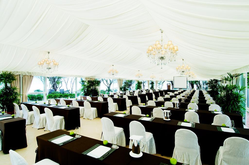 Grand Coloane Resort Macao Eksteriør bilde The tent at the Four Seasons Hotel